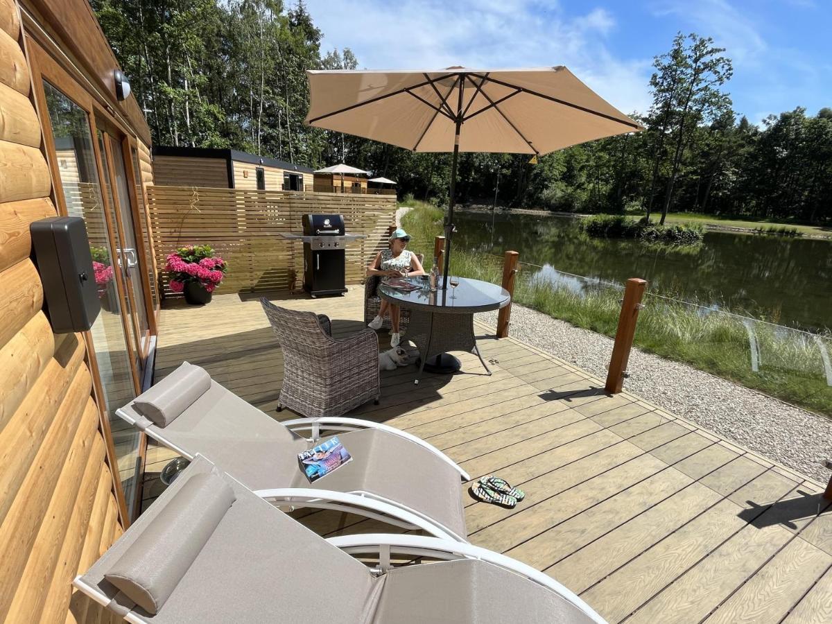 Oak Boutique Lodge Includes Hot Tub Air Con & Dog 约克 外观 照片