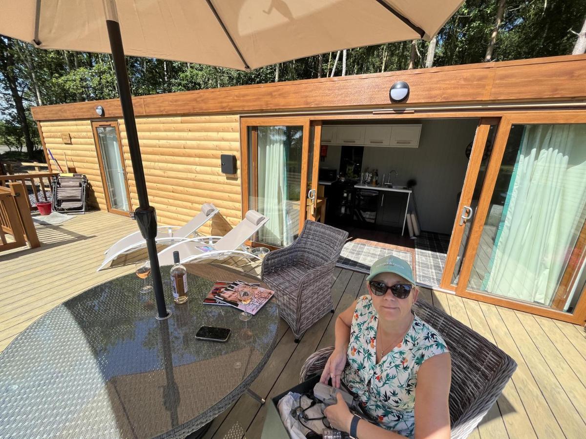 Oak Boutique Lodge Includes Hot Tub Air Con & Dog 约克 外观 照片